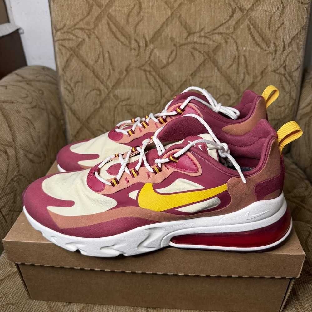 Nike Shoes Mens Size 11.5‎ Air Max 270 React Running Sneaker Red Cushioned EUC!